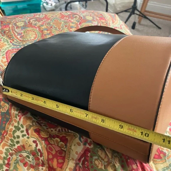 Hyer Goods bucket bag - Picture 3 of 4